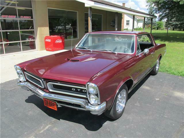 Pontiac GTO 1965 image number 2