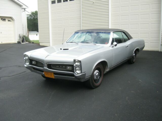 Pontiac GTO 1967 image number 0