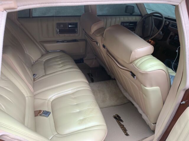 Cadillac Seville 1978 image number 1