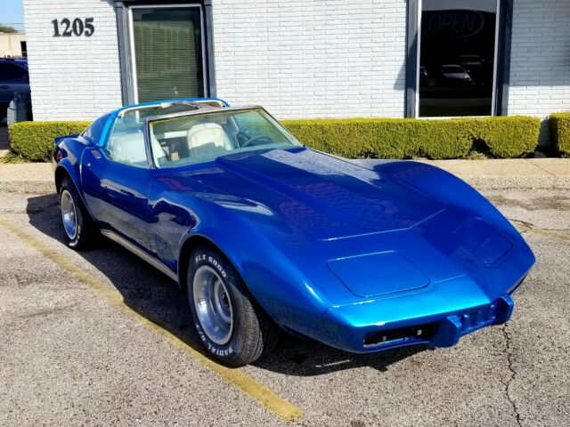 Chevrolet Corvette C3 1977 image number 22