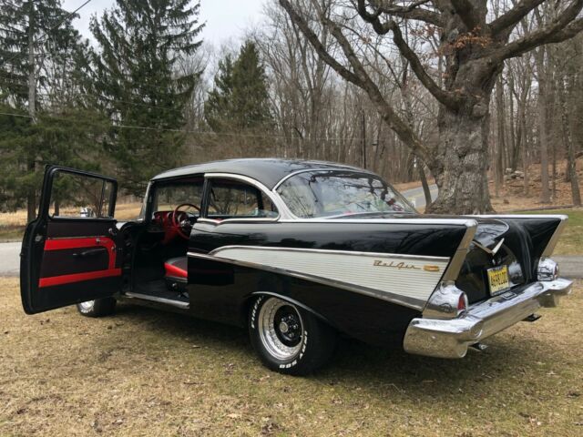 Chevrolet Bel Air/150/210 1957 image number 1