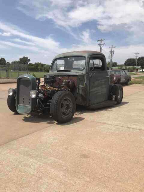 Ford Pickup 1953 image number 2