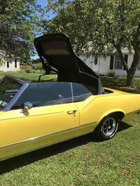 Oldsmobile Cutlass 1972 image number 1