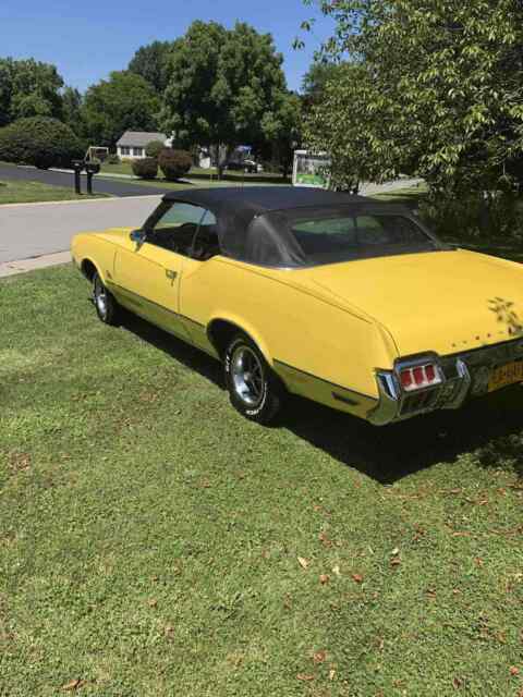 Oldsmobile Cutlass 1972 image number 10