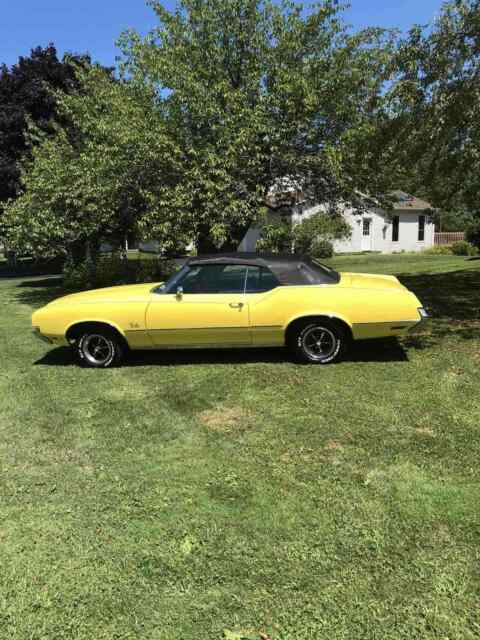 Oldsmobile Cutlass 1972 image number 25