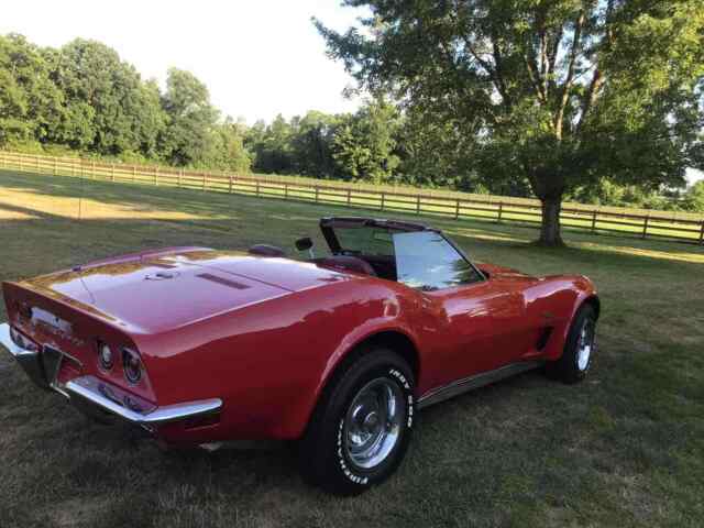 Chevrolet Corvette 1972 image number 7