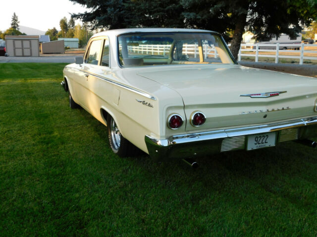 Chevrolet Bel Air/150/210 1962 image number 25