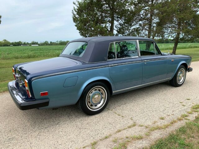 Rolls-Royce Silver Shadow 1975 image number 30