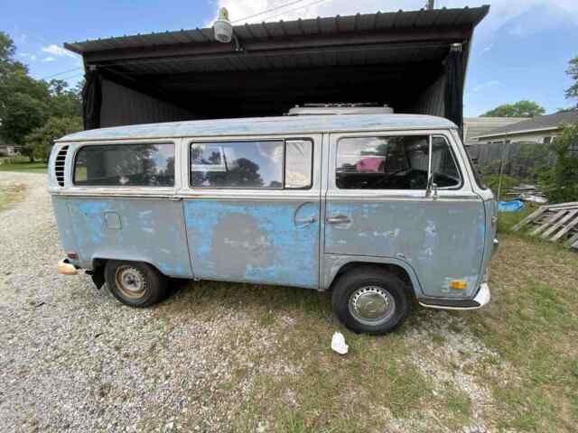 Volkswagen Vanagon 1971 image number 28