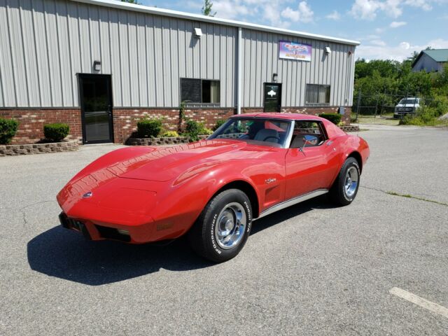 Chevrolet Corvette 1976 image number 19