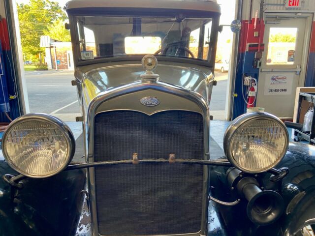 Ford Model A 1931 image number 0