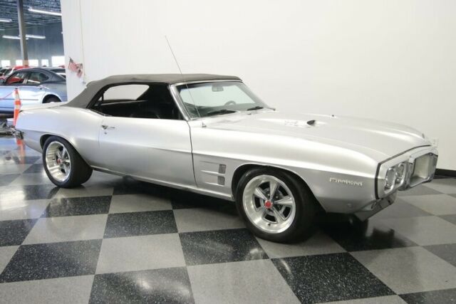 Pontiac Firebird 1969 image number 16