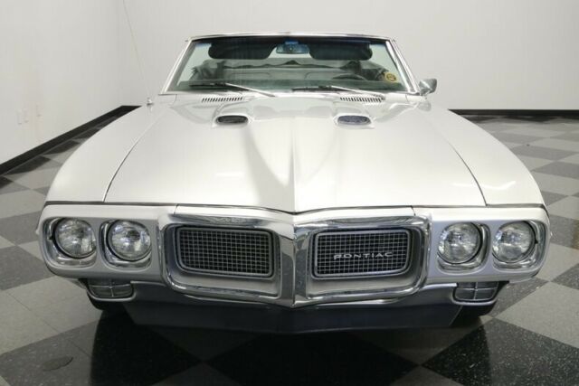 Pontiac Firebird 1969 image number 19