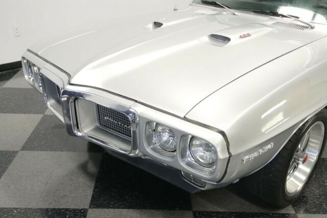 Pontiac Firebird 1969 image number 22