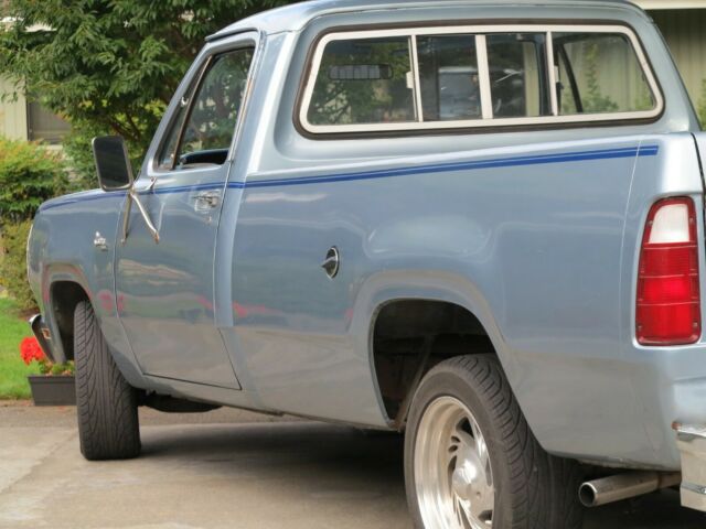 Dodge D150 1979 image number 32