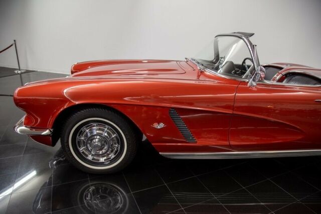 Chevrolet Corvette 1962 image number 13