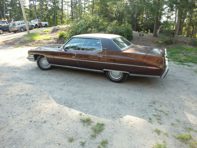 Cadillac DeVille 1973 image number 28