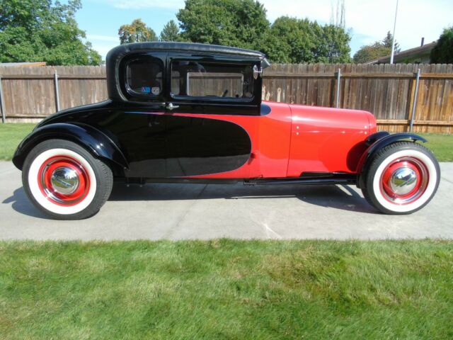 Ford Model A 1929 image number 2