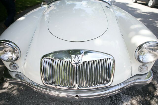 MG MGA 1956 image number 15