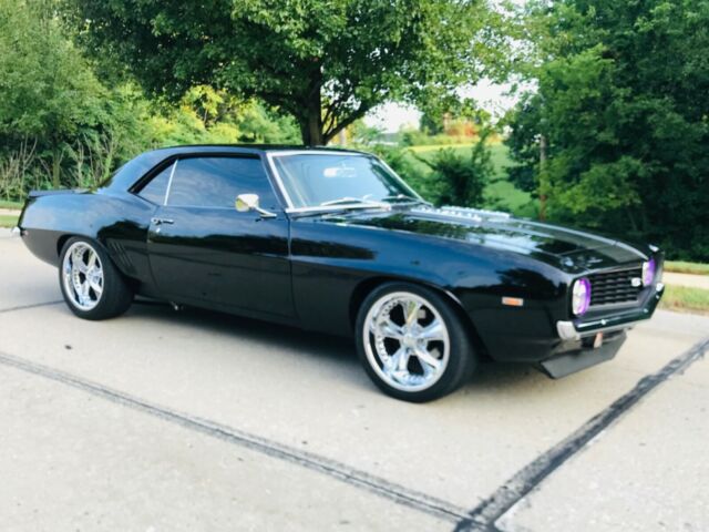 Chevrolet Camaro 1969 image number 2