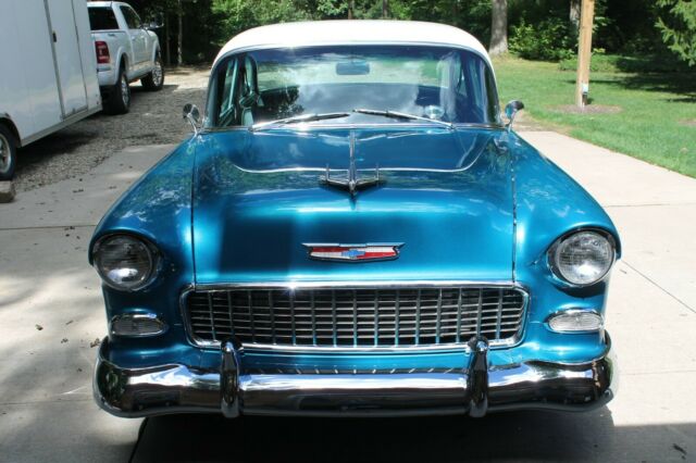 Chevrolet Bel Air/150/210 1955 image number 1