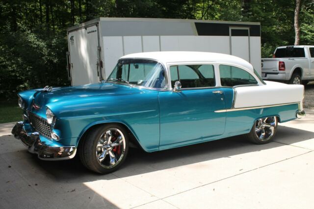 Chevrolet Bel Air/150/210 1955 image number 2