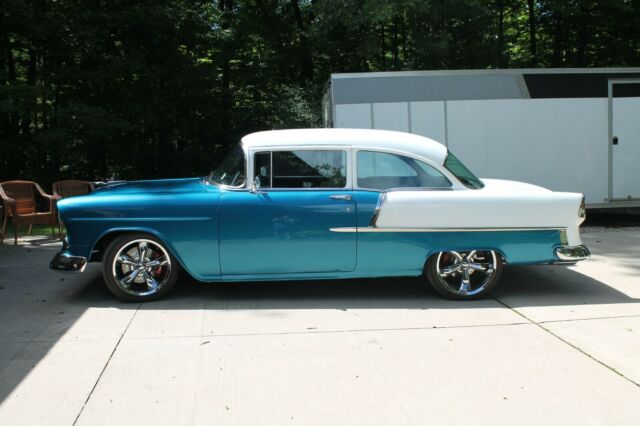 Chevrolet Bel Air/150/210 1955 image number 27