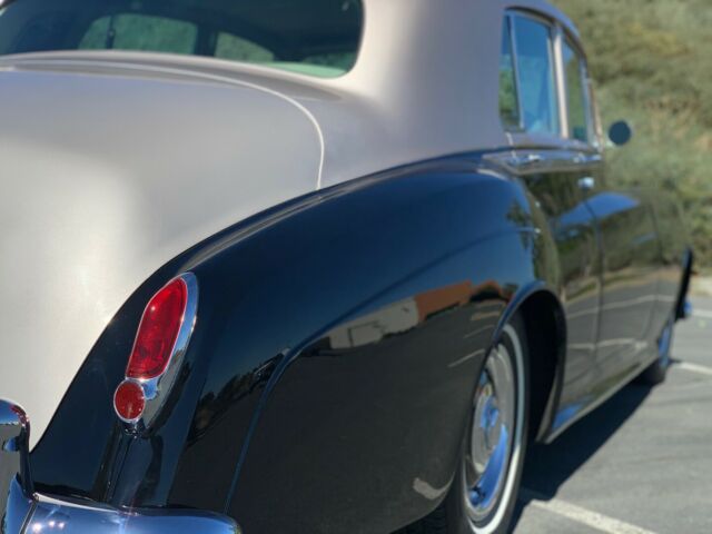 Rolls-Royce Silver Cloud II 1961 image number 9