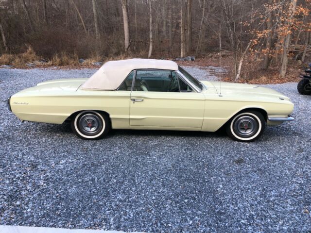 Ford Thunderbird 1966 image number 18