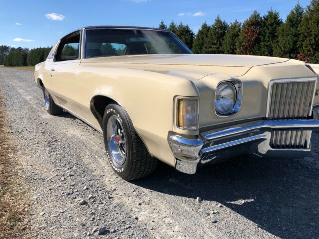 Pontiac Grand Prix 1971 image number 15