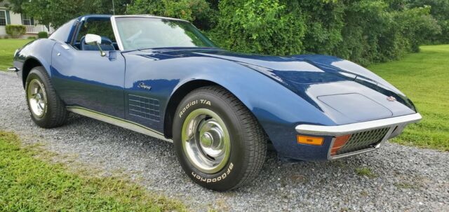 Chevrolet Corvette 1972 image number 0