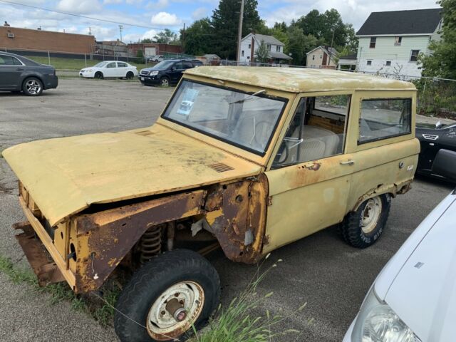 Ford Bronco 1971 image number 1