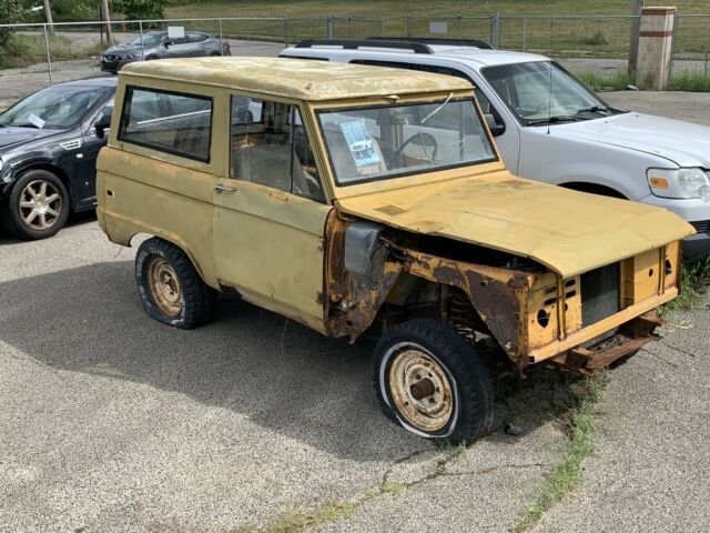 Ford Bronco 1971 image number 32