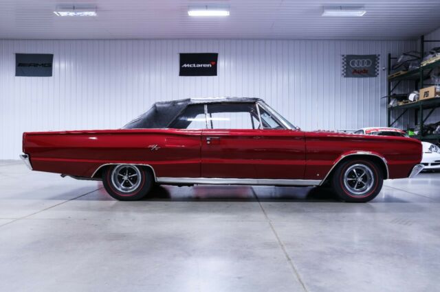 Dodge Coronet 1967 image number 2