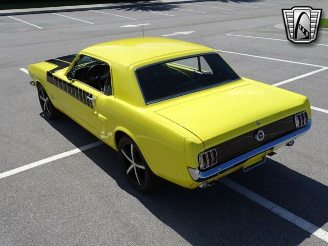 Ford Mustang 1965 image number 41