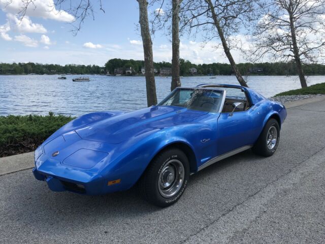 Chevrolet Corvette C3 1975 image number 10