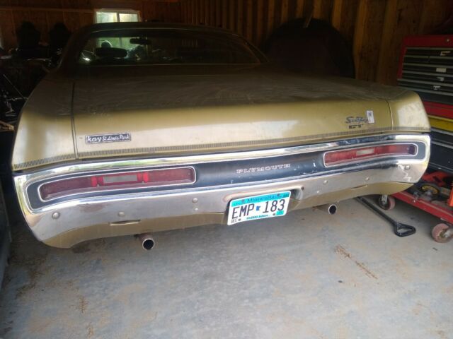 Plymouth Fury 1970 image number 21