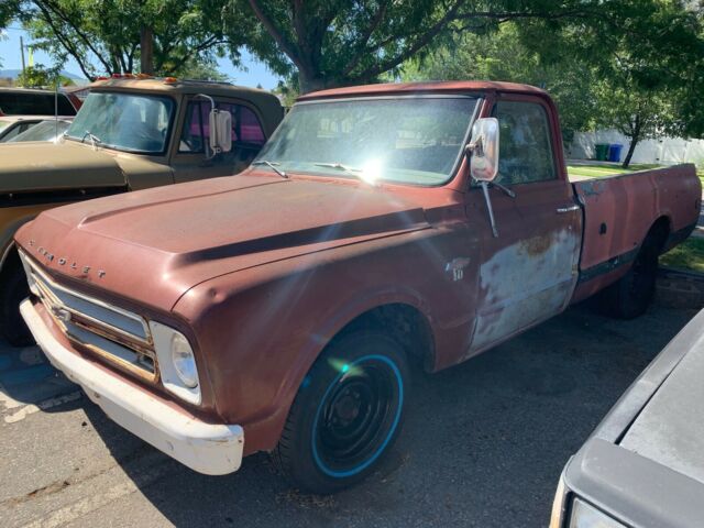 Chevrolet C-10 1967 image number 0