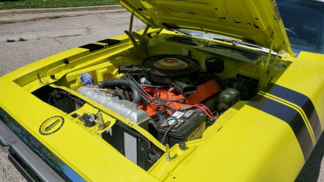 Plymouth GTX 1971 image number 11