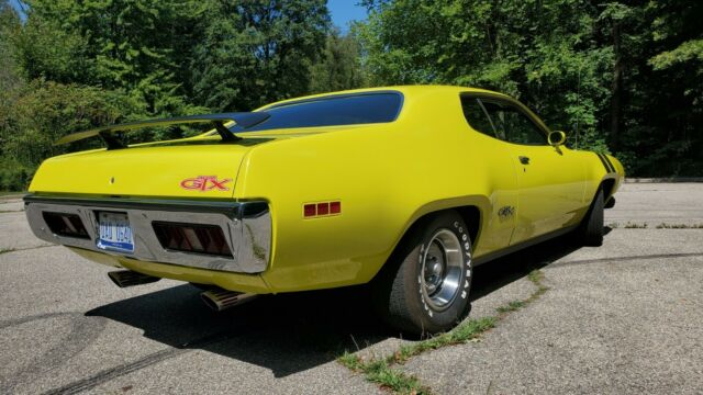 Plymouth GTX 1971 image number 20