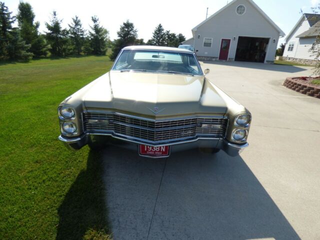 Cadillac DeVille 1966 image number 21