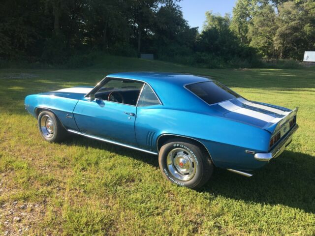 Chevrolet Camaro 1969 image number 2