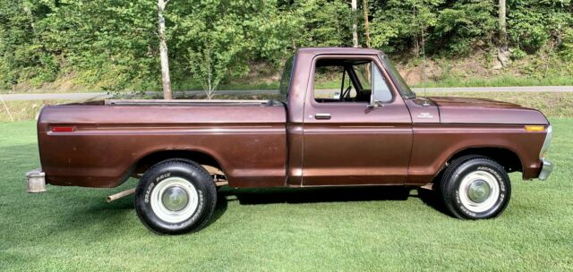 Ford F100 1979 image number 1