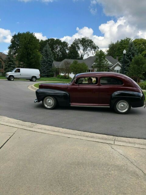 Ford Mustang 1947 image number 20