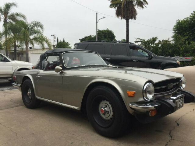 Triumph TR-6 1976 image number 1