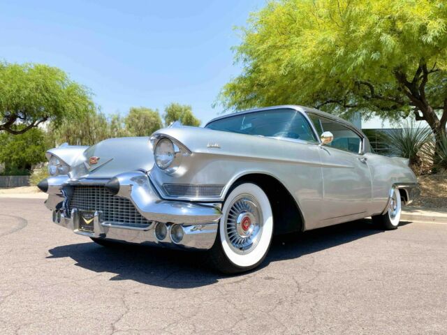 Cadillac Eldorado 1957 image number 14