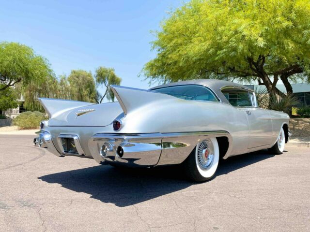 Cadillac Eldorado 1957 image number 15