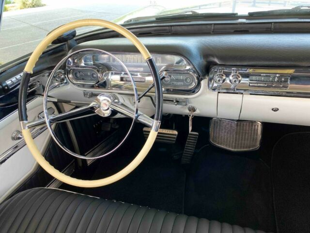 Cadillac Eldorado 1957 image number 16