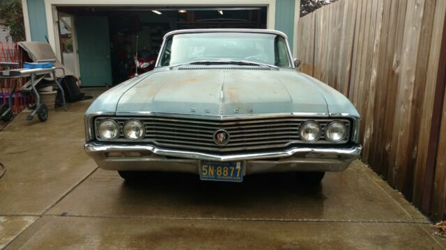 Buick LeSabre 1964 image number 10