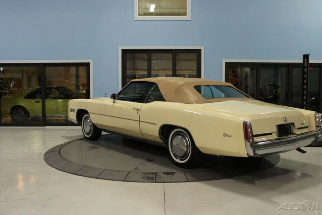 Cadillac Eldorado 1976 image number 2